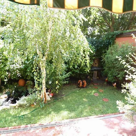 Central Beach Apartment Ravda